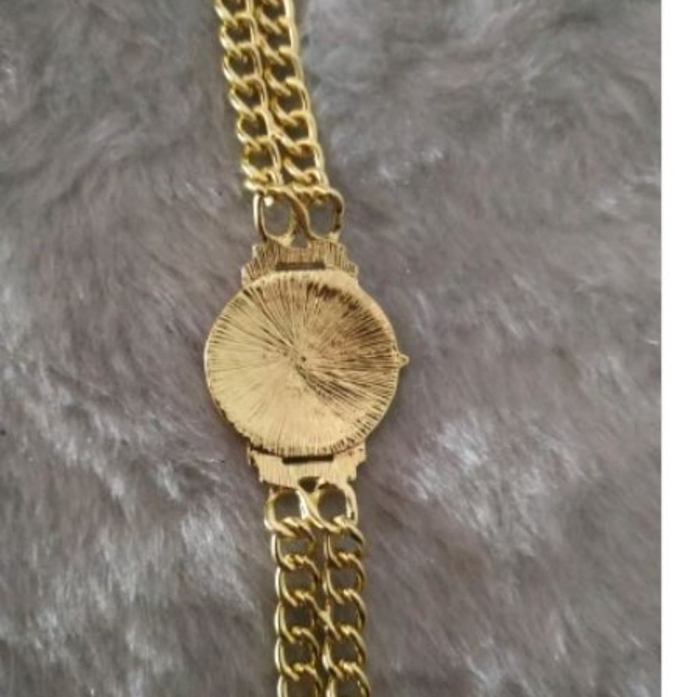 Gorgeous Crystal Watch Face Rhinestone Bracelet - Picture 4 of 5